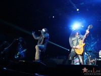 slash 048