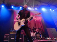 danko jones split dogs27