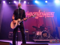 danko jones split dogs37