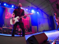 danko jones split dogs44