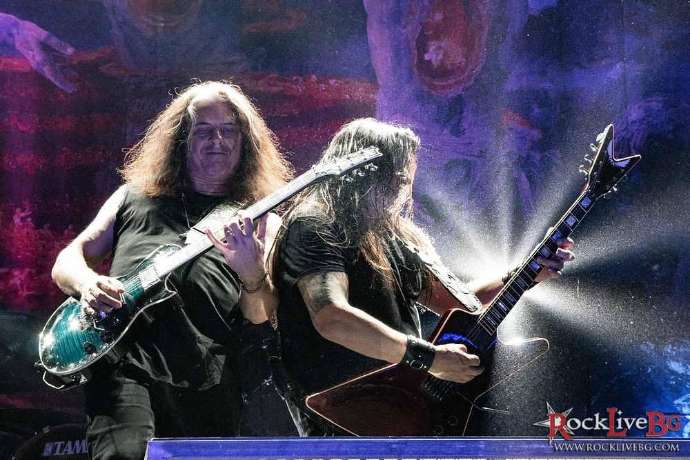 Testament