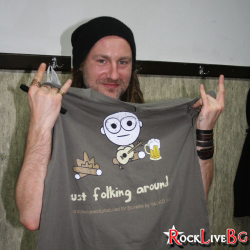 elushirt1